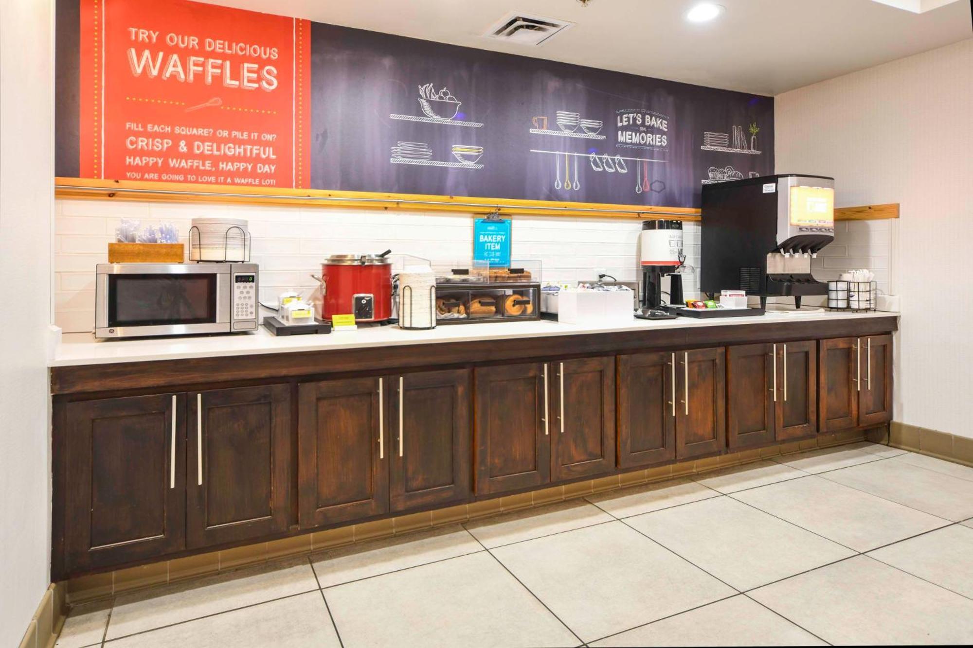 Hampton Inn Bryant Exteriér fotografie